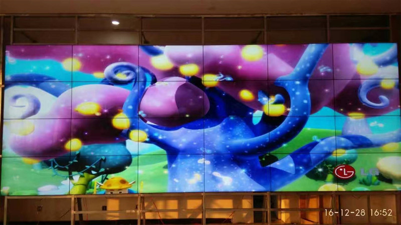 拼接屏展示廳.jpg